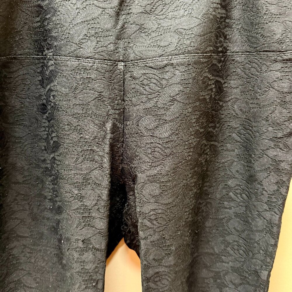 Black lacy leggings